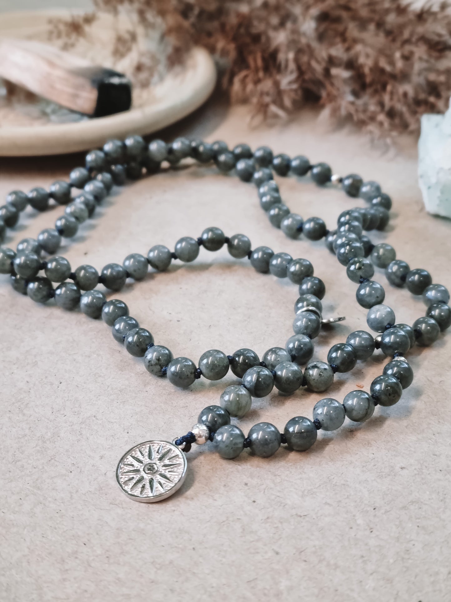 Mantra Mala - 'Jeg ser mulighederne' - yoga halskæde til meditation og manifestation