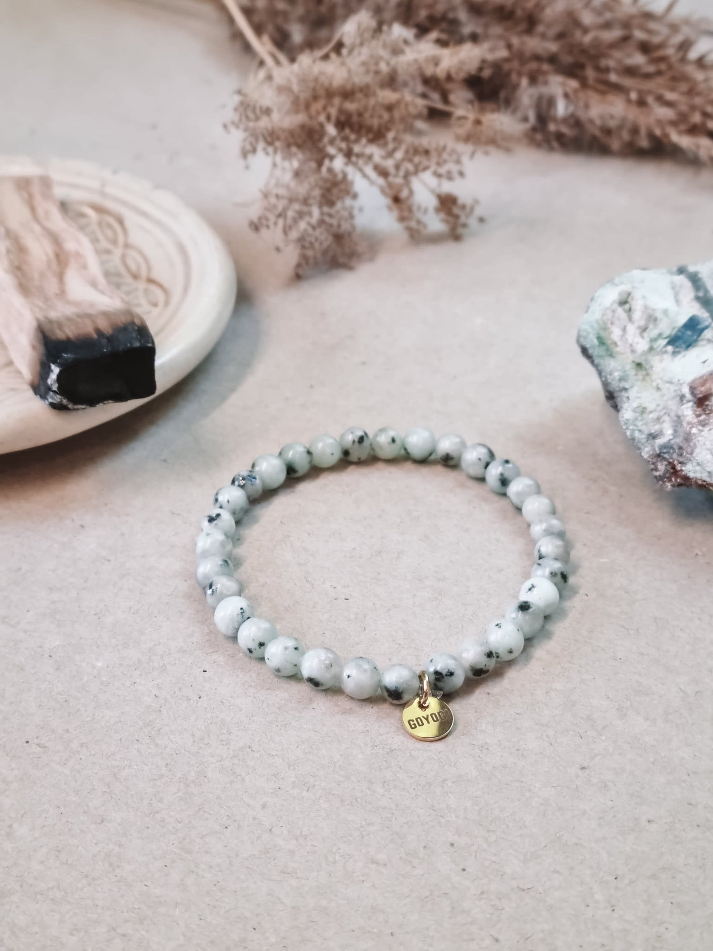 Mantra ENERGY armbånd - Lethed - Kiwi Jaspis -