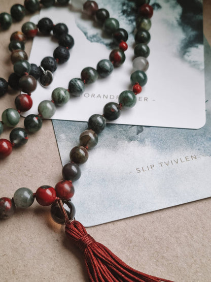 Mantra Mala - 'I ground in loving energy'