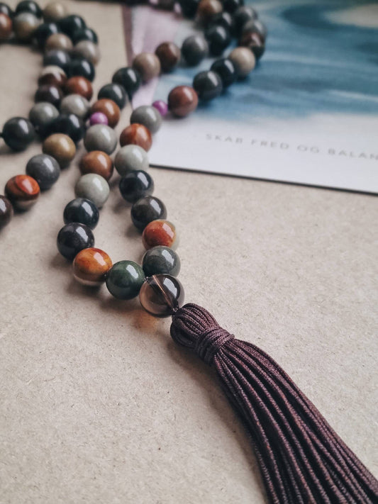 Mantra Mala - "Je crée un équilibre calme dans le corps et l'esprit"