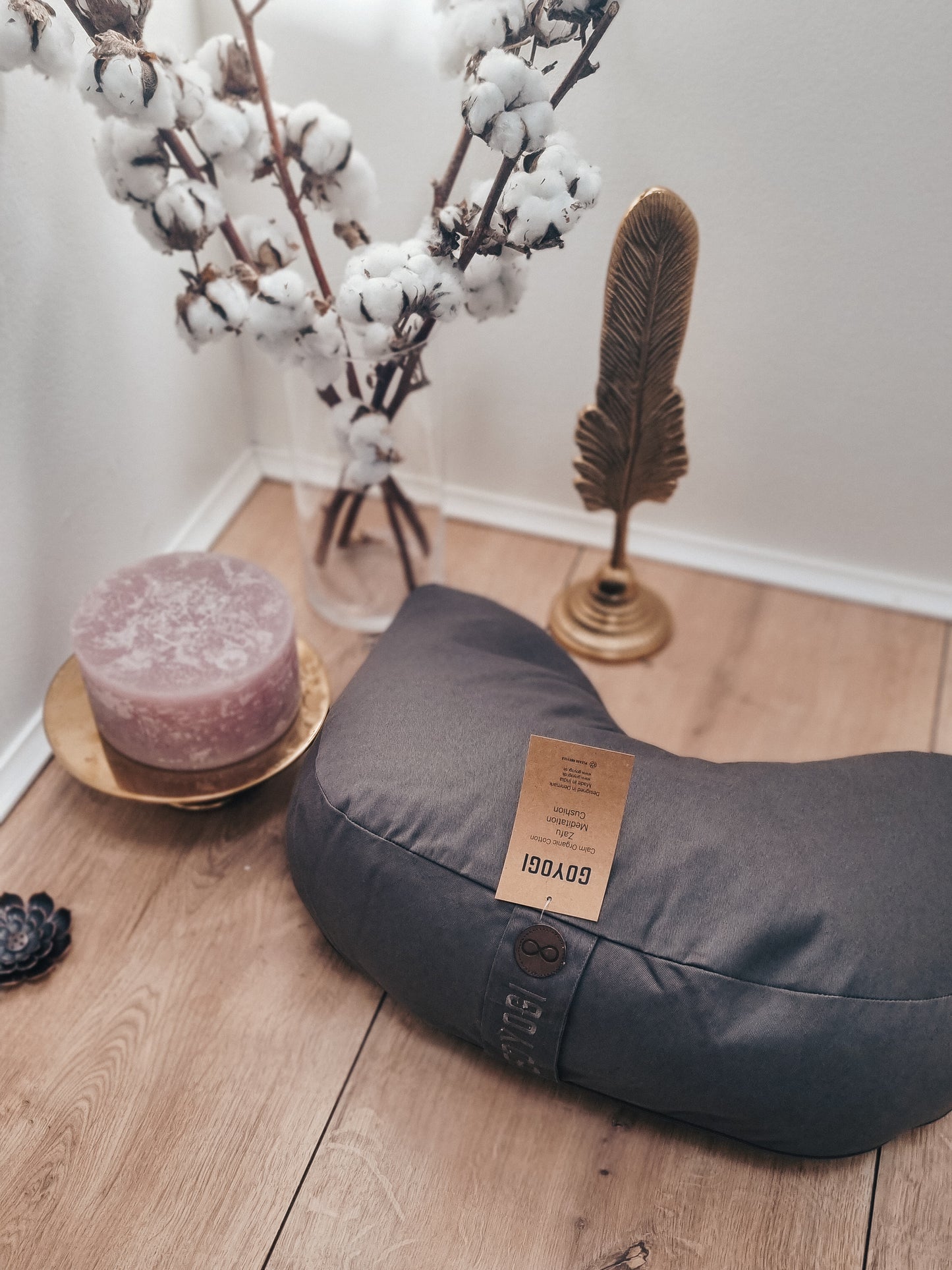 Calm Zafu Meditation Cushion - Dark Grey