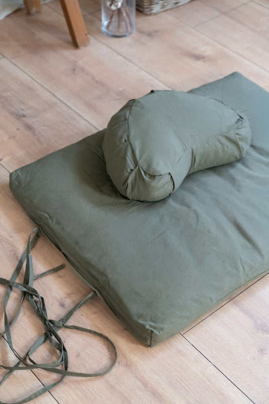 Begin meditation Crescent Bundle - Dark Olive