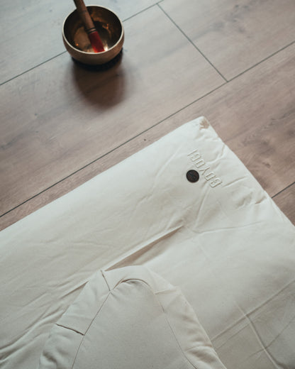 Begin meditation Crescent Bundle - Natural