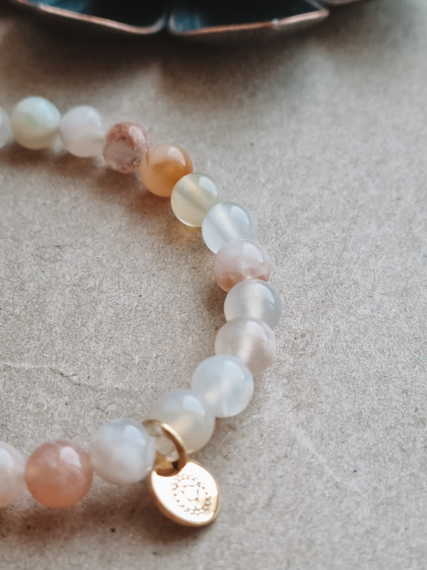 Mantra ENERGY bracelet - Passion - Blomsteragat -