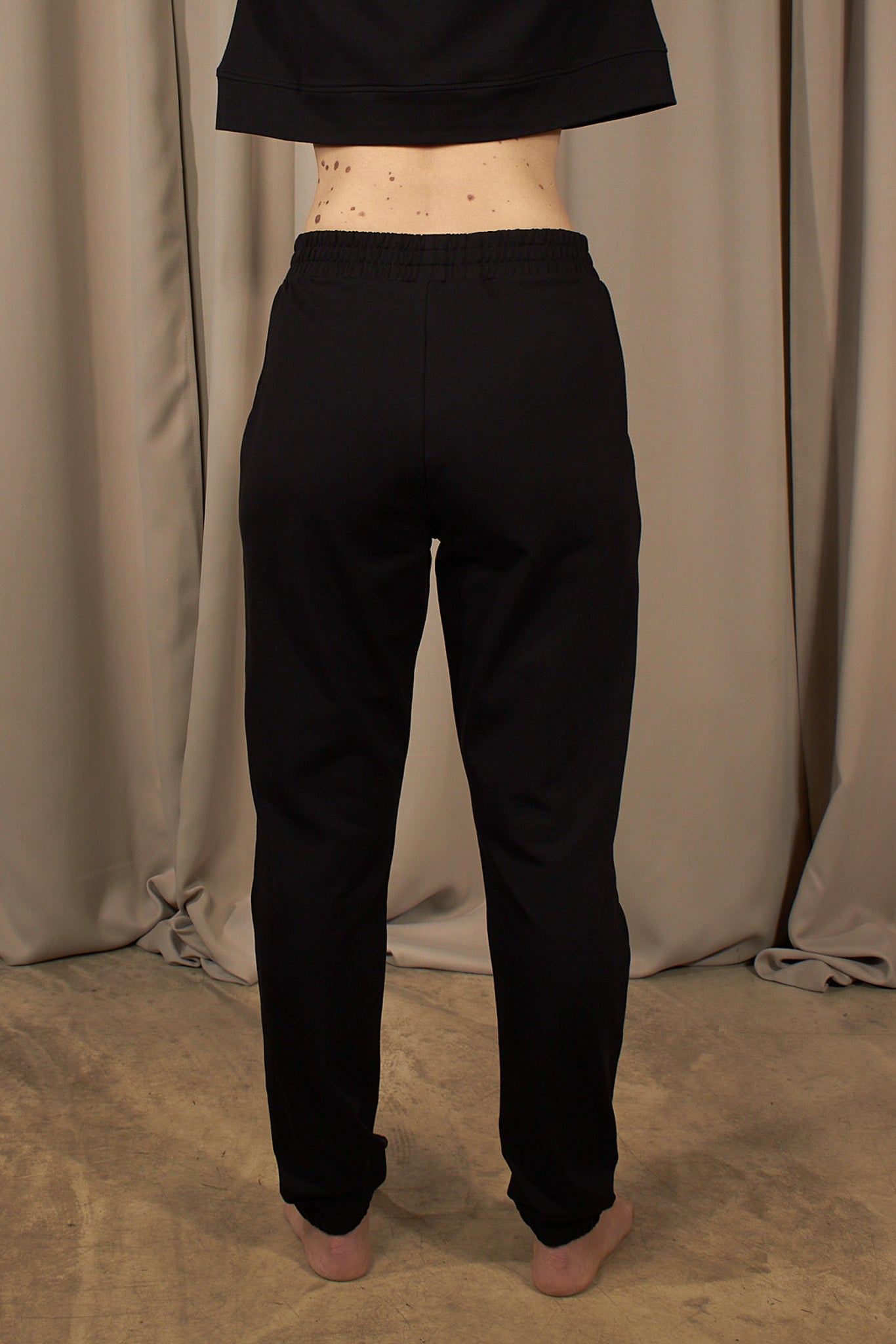 Asha Sweatpants - Black